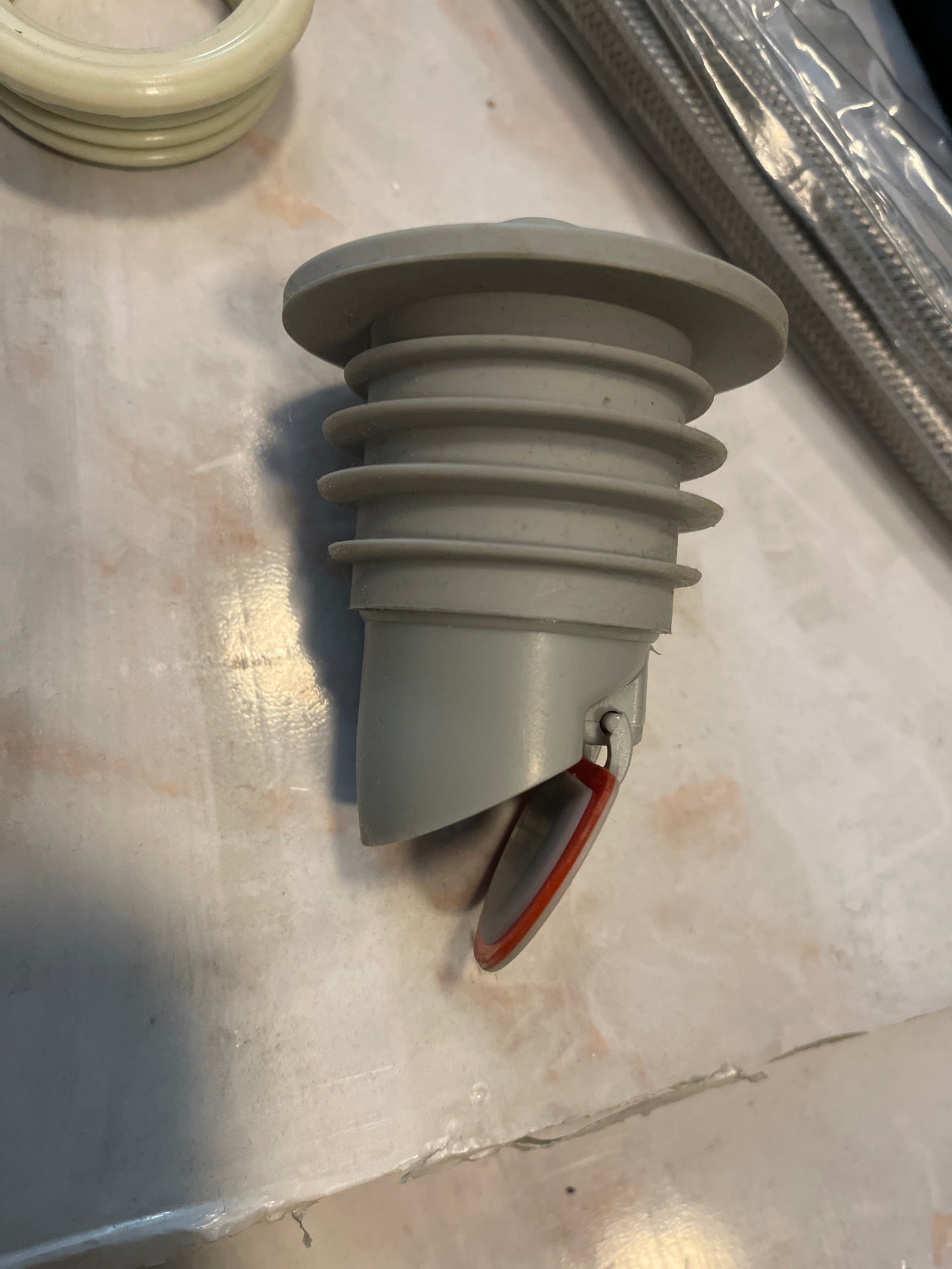 Үнэр дарагч резин