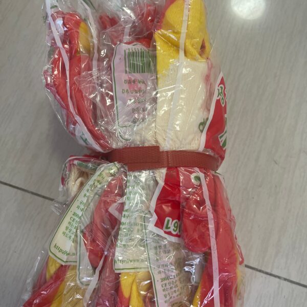 Улаан алгатай бээлий