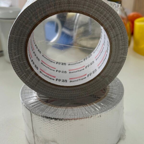 Мөнгөлөг скоч