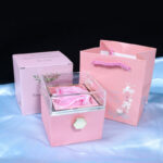 Rotating Soap Flower Rose Gift Box Creative Rotating Rose Jewelry Packaging Box Valentine's Day Gift For Women - Зураг 12