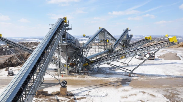 portable-belt-conveyor-for-crushing-plant-1 Бутлуур, Шигшүүр, Конвейер, Сэлбэг, Металл хийц - Зураг 1